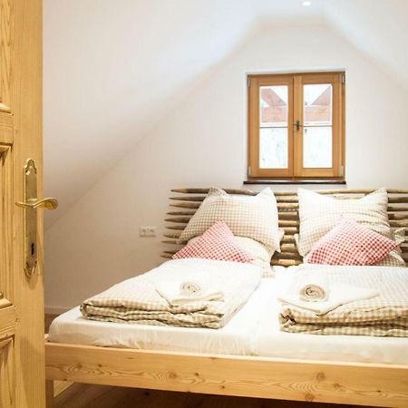 Gesindehaus Villa Diemlern ภายนอก รูปภาพ