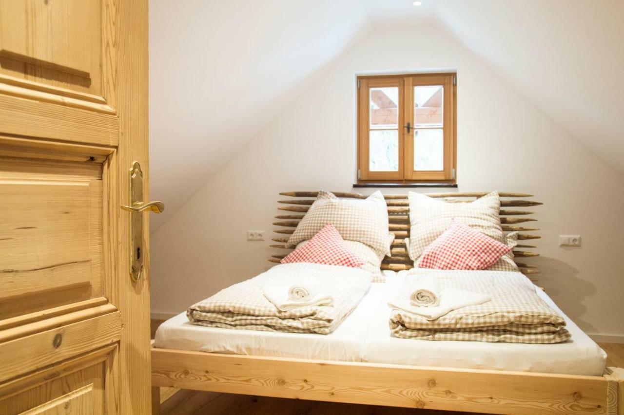 Gesindehaus Villa Diemlern ภายนอก รูปภาพ