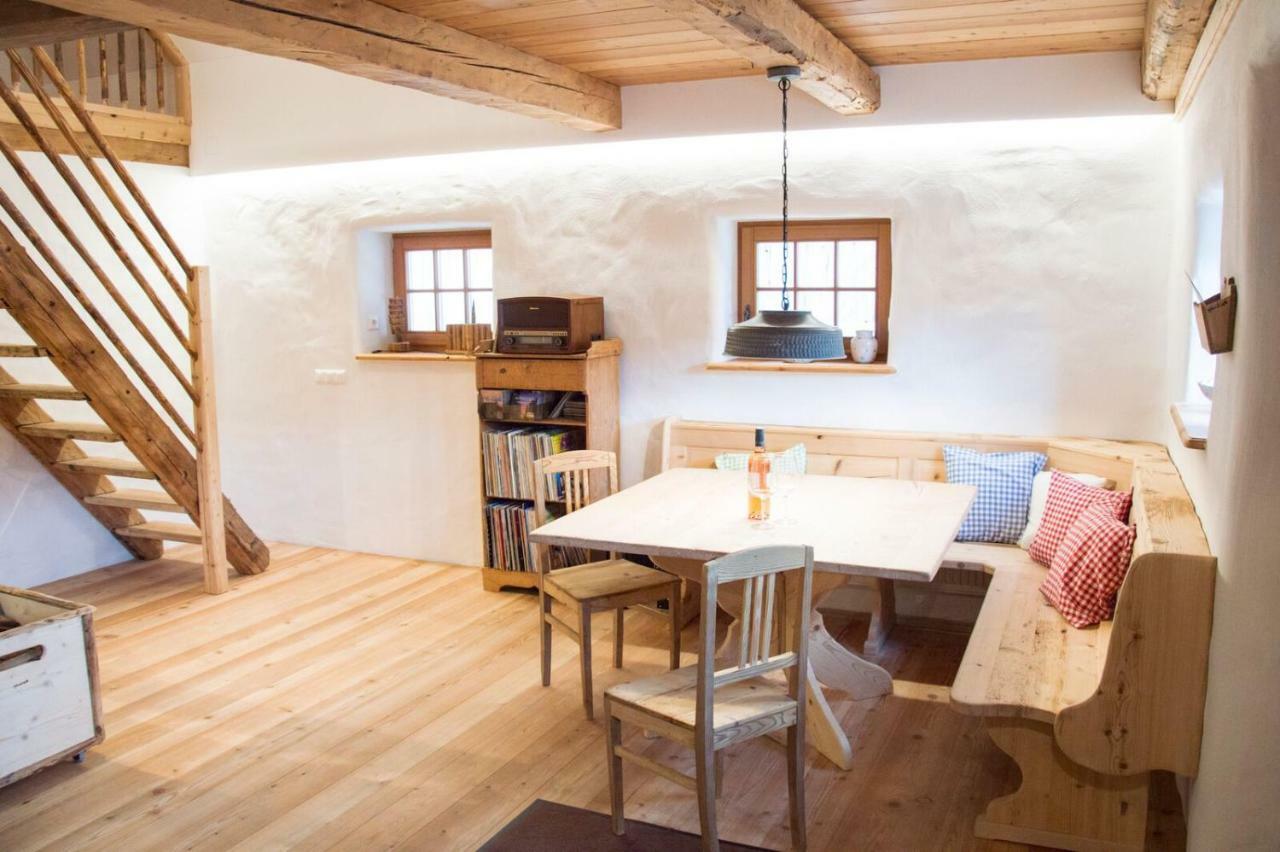 Gesindehaus Villa Diemlern ภายนอก รูปภาพ