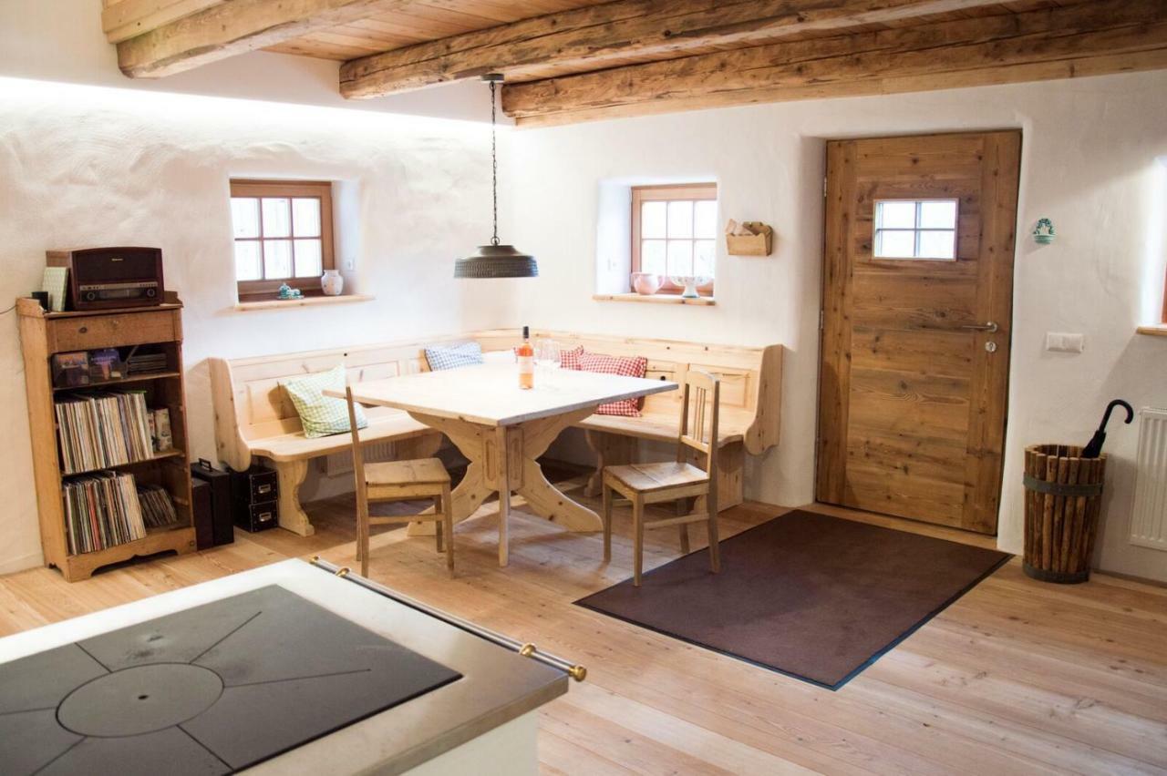 Gesindehaus Villa Diemlern ภายนอก รูปภาพ
